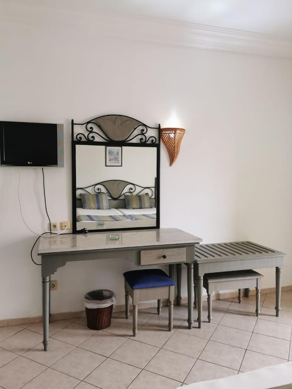 Hotel Diar Yassine Мидун Экстерьер фото